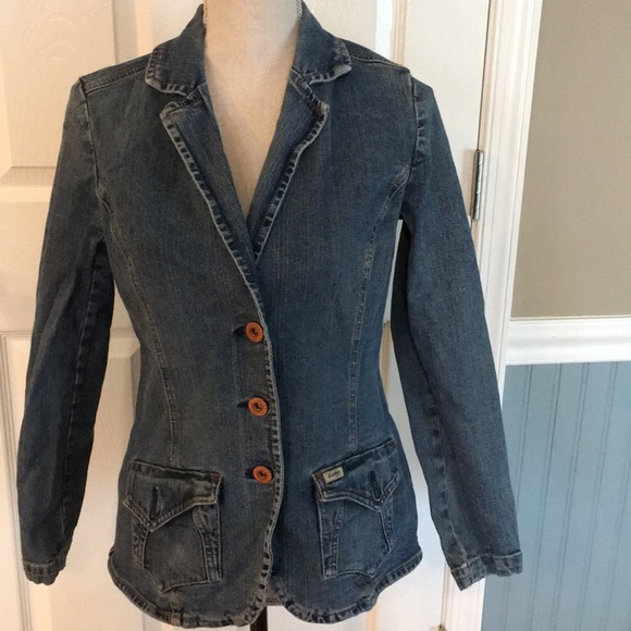 levi long jean jacket